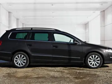 VW PASSAT   An 2006   Motor 2 0 DIESEL