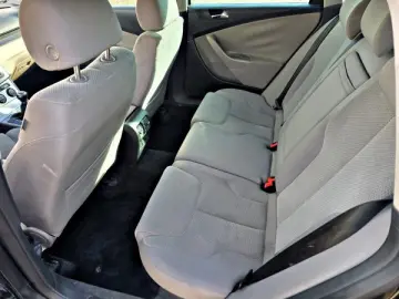 VW PASSAT   An 2006   Motor 2 0 DIESEL