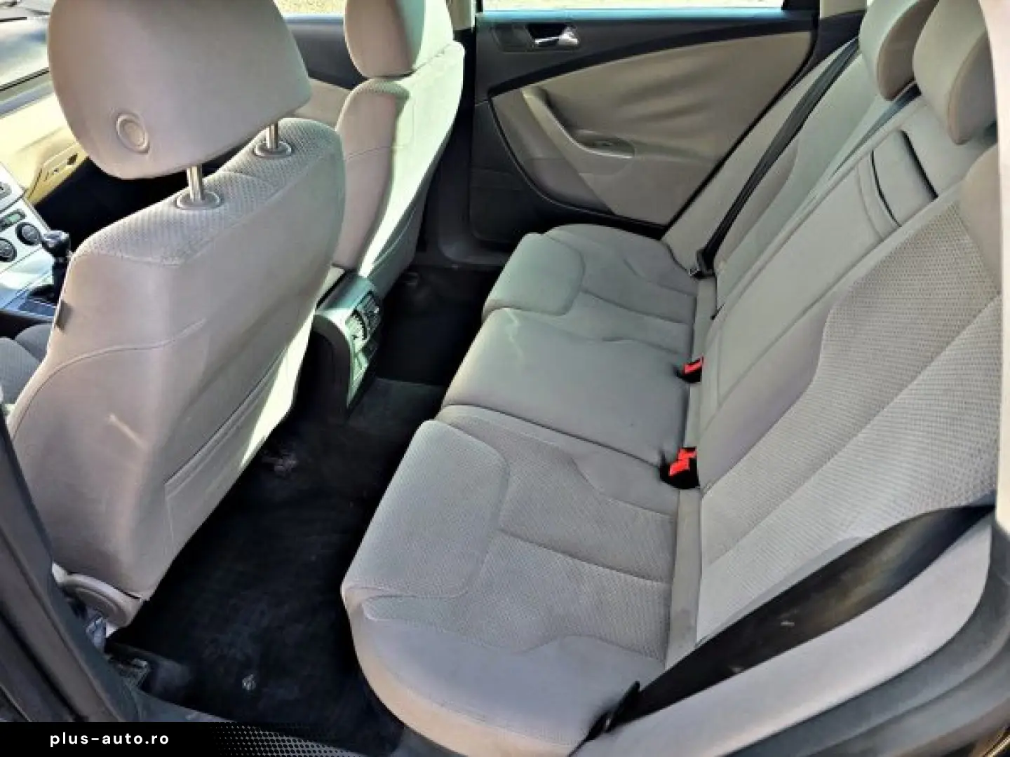 VW PASSAT   An 2006   Motor 2 0 DIESEL