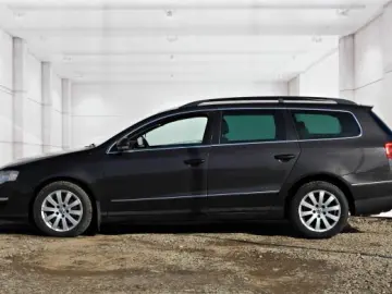 VW PASSAT   An 2006   Motor 2 0 DIESEL