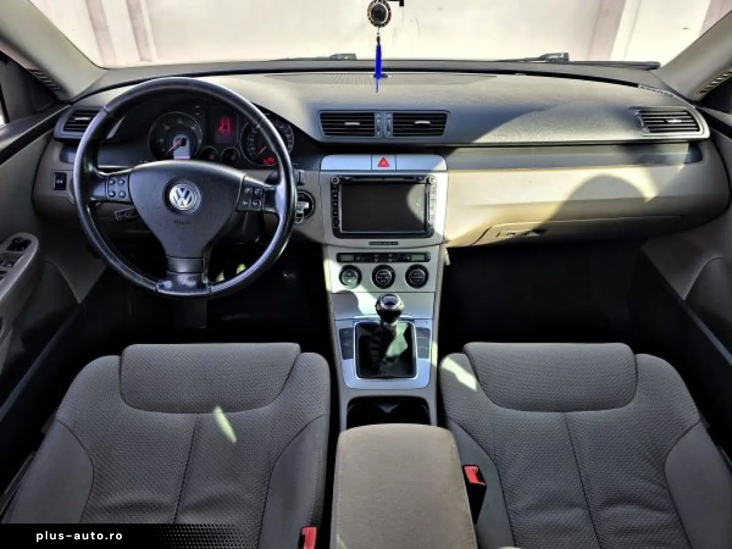 VW PASSAT   An 2006   Motor 2 0 DIESEL