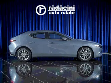 MAZDA 3 GT  122CP 2020