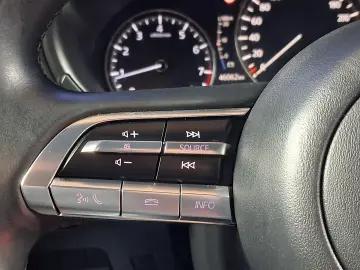 MAZDA 3 GT  122CP 2020