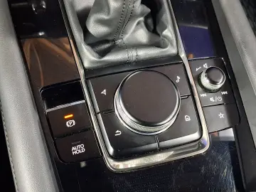 MAZDA 3 GT  122CP 2020