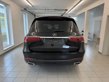 MERCEDES-BENZ GLS 400D Pano Multibeam AMG AHK 7Sitze