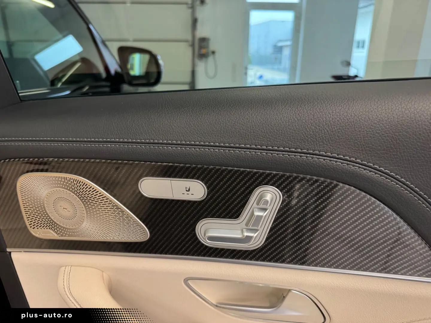 MERCEDES-BENZ GLS 400D Pano Multibeam AMG AHK 7Sitze