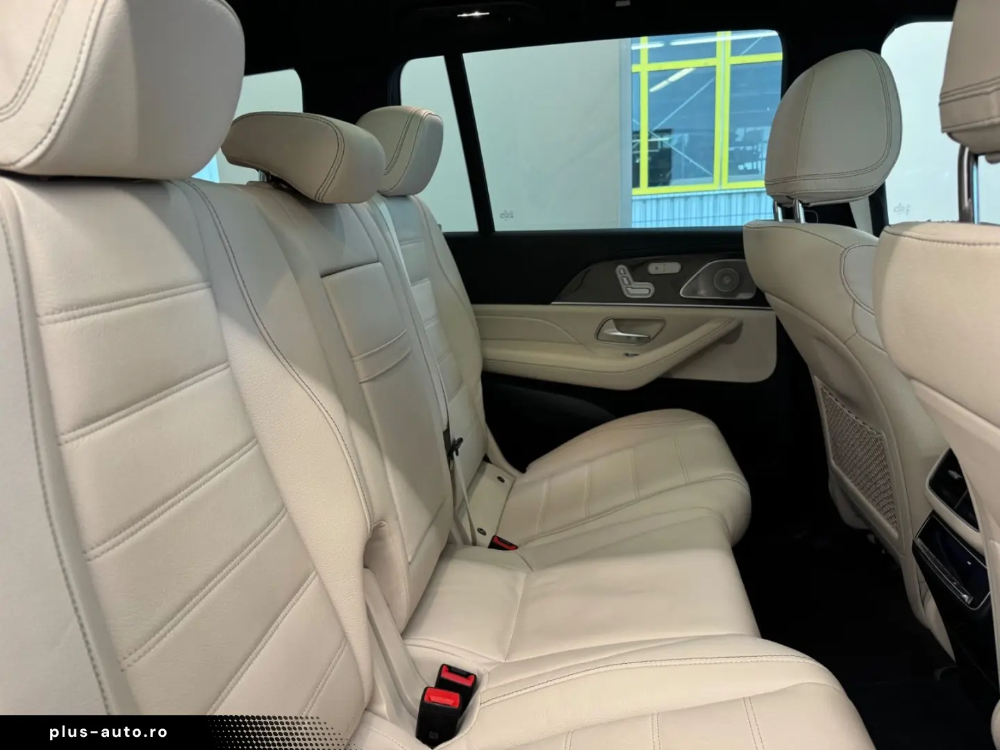 MERCEDES-BENZ GLS 400D Pano Multibeam AMG AHK 7Sitze