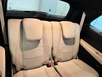 MERCEDES-BENZ GLS 400D Pano Multibeam AMG AHK 7Sitze