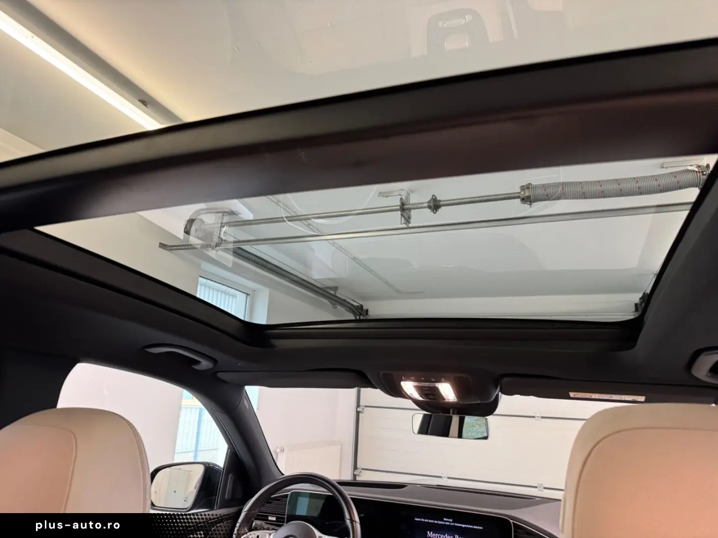 MERCEDES-BENZ GLS 400D Pano Multibeam AMG AHK 7Sitze