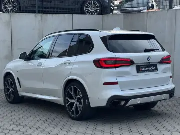 BMW X5 xD30d MSport Laser Pano Luft ACC H&K 7Sitzer