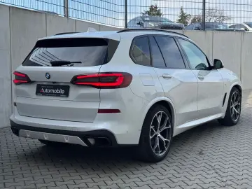 BMW X5 xD30d MSport Laser Pano Luft ACC H&K 7Sitzer