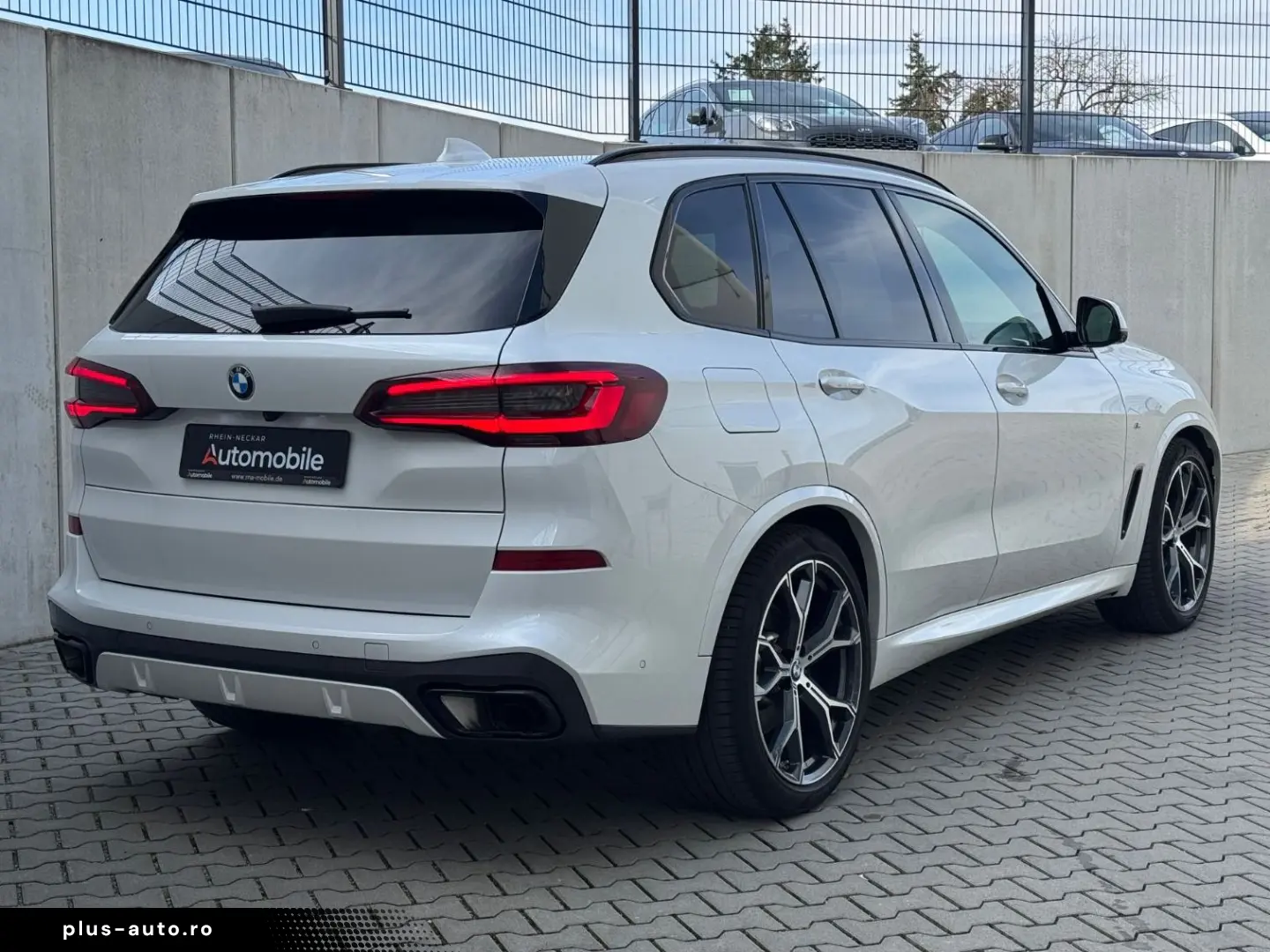BMW X5 xD30d MSport Laser Pano Luft ACC H&K 7Sitzer