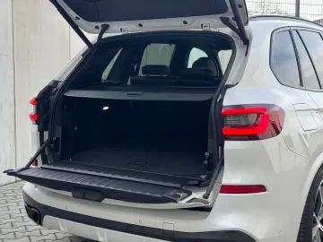 BMW X5 xD30d MSport Laser Pano Luft ACC H&K 7Sitzer