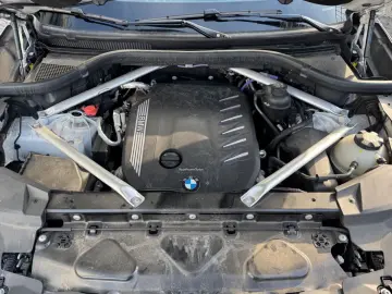 BMW X5 xD30d MSport Laser Pano Luft ACC H&K 7Sitzer