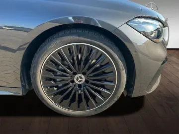 MERCEDES-BENZ CLE300 4M Cabrio AMG Premium 360  Distr. Night