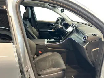 MERCEDES-BENZ GLC 300 4matic AMG AMG MBUX Night AHK Pano SHD