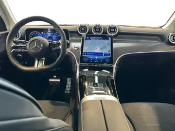MERCEDES-BENZ GLC 300 4matic AMG AMG MBUX Night AHK Pano SHD