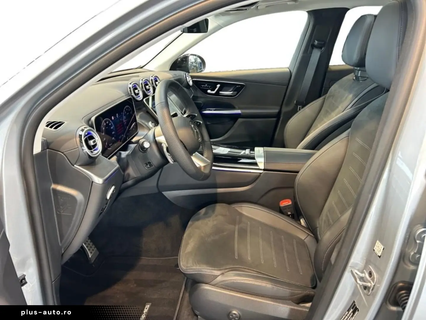 MERCEDES-BENZ GLC 300 4matic AMG AMG MBUX Night AHK Pano SHD