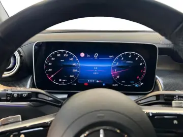 MERCEDES-BENZ GLC 300 4matic AMG AMG MBUX Night AHK Pano SHD