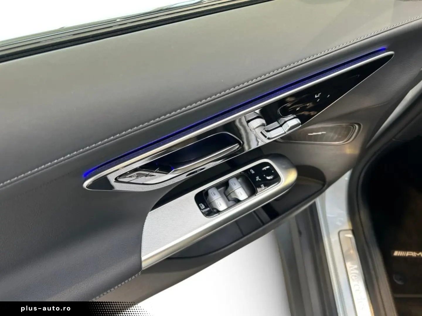 MERCEDES-BENZ GLC 300 4matic AMG AMG MBUX Night AHK Pano SHD