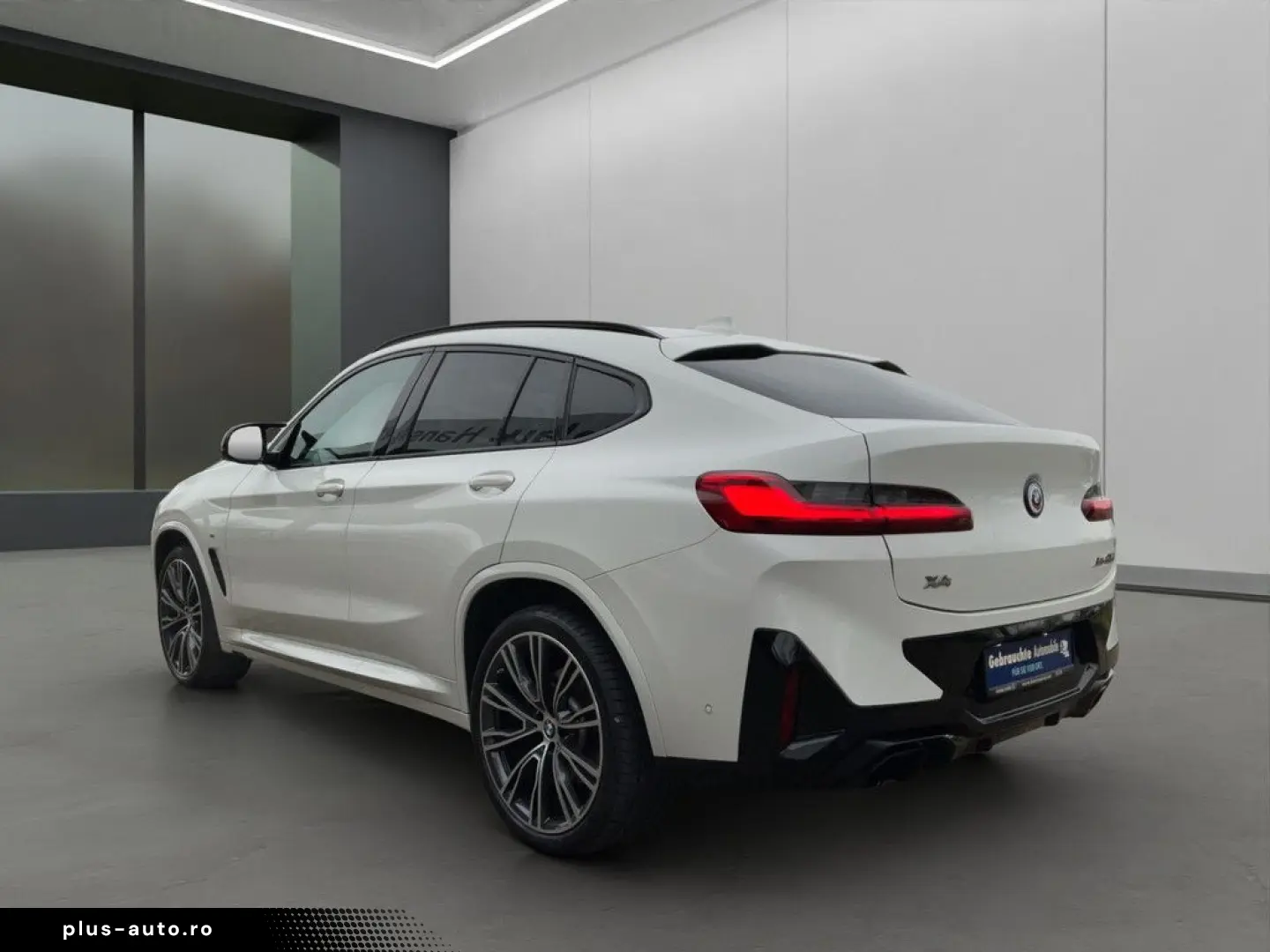 BMW X4 M40d xDrive LASER NAVI HUD PANO 360  21  AHK