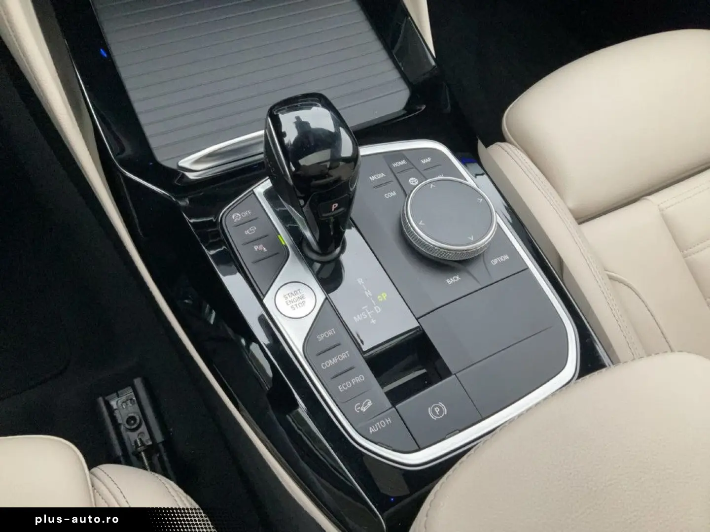 BMW X4 M40d xDrive LASER NAVI HUD PANO 360  21  AHK