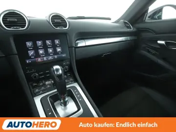 PORSCHE 2.0 Aut. NAV XENON CAM PDC SHZ ALU KLIMA