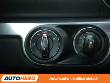 PORSCHE 2.0 Aut. NAV XENON CAM PDC SHZ ALU KLIMA