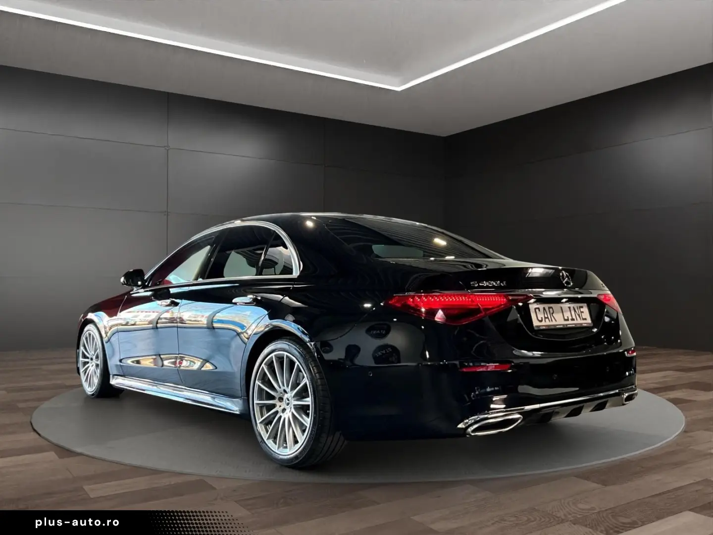 MERCEDES-BENZ S 400d 4M AMG Digital-Light Pano Burm Head-Up