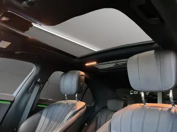 MERCEDES-BENZ S 400d 4M AMG Digital-Light Pano Burm Head-Up