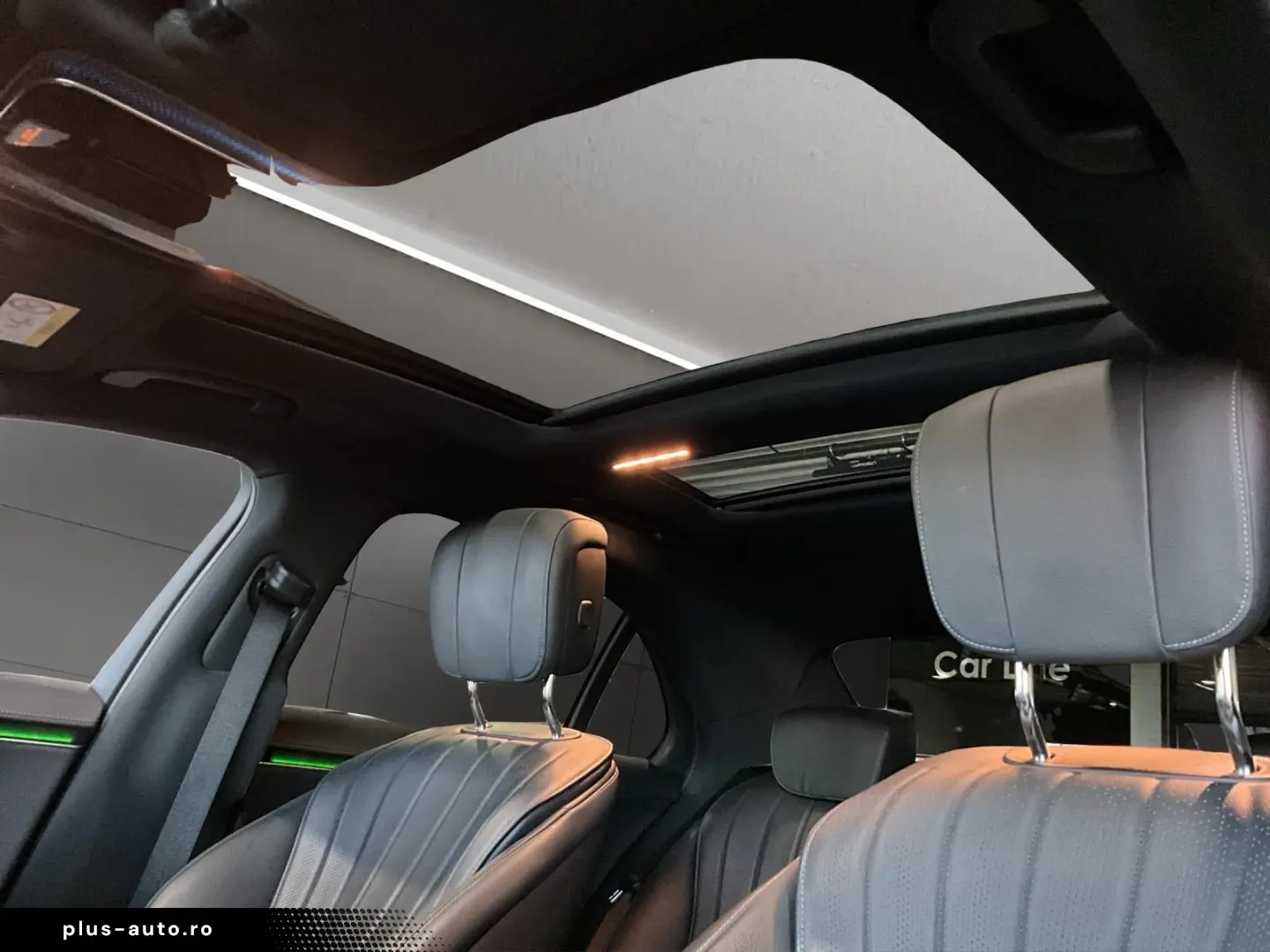 MERCEDES-BENZ S 400d 4M AMG Digital-Light Pano Burm Head-Up