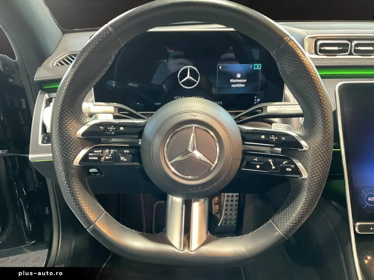 MERCEDES-BENZ S 400d 4M AMG Digital-Light Pano Burm Head-Up