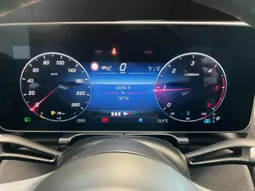 MERCEDES-BENZ S 400d 4M AMG Digital-Light Pano Burm Head-Up