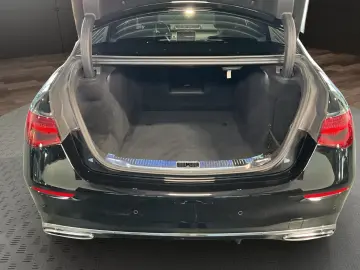 MERCEDES-BENZ S 400d 4M AMG Digital-Light Pano Burm Head-Up