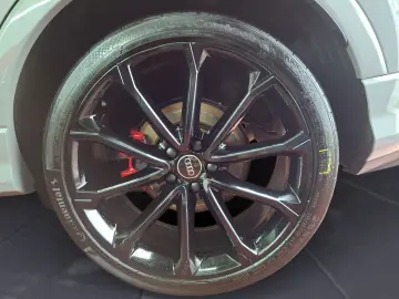 AUDI RS Q3 Sportback 294(400) kW(PS) S t