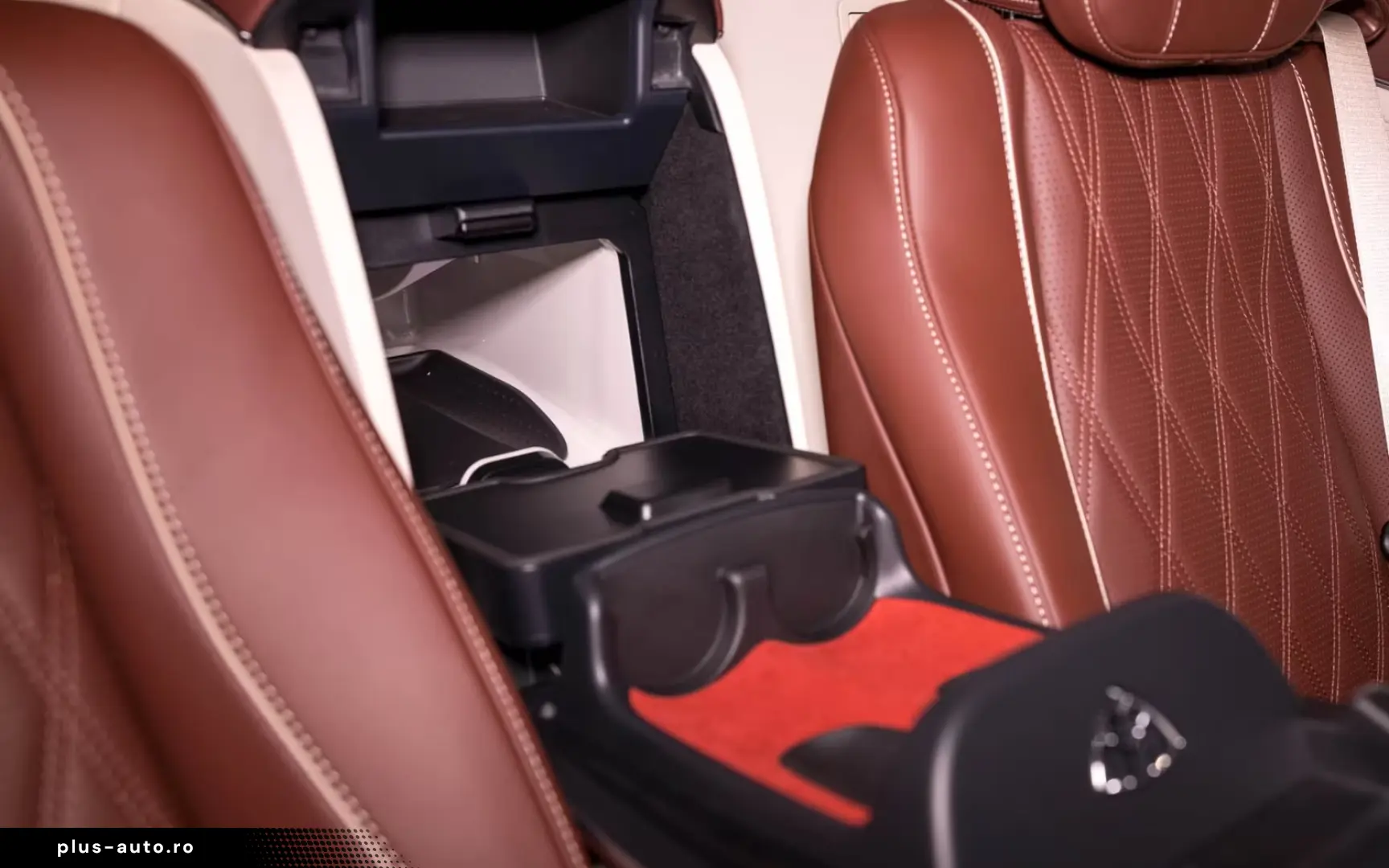 Mercedes-Benz GLS 600