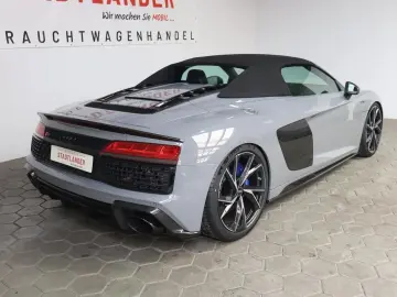AUDI R8 Spyder 5.2 FSI V10 quattro performance