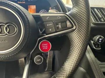 AUDI R8 5.2 V10 quattro Spyder Nappa Garantie B&O