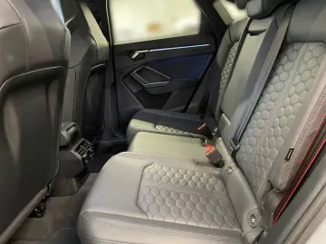 AUDI RS Q3 Sportback TFSI quattro  AHK 280 KM H PANO