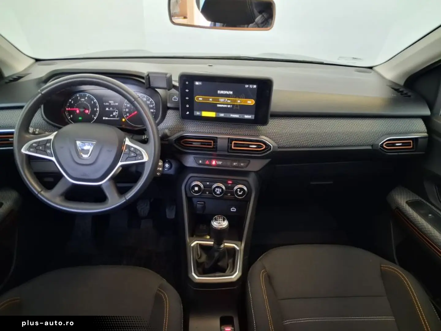 DACIA DUSTER 1.3 TCe 150CP Prestige 4WD