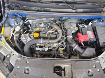 DACIA DUSTER 1.3 TCe 150CP Prestige 4WD