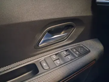 DACIA DUSTER 1.3 TCe 150CP Prestige 4WD