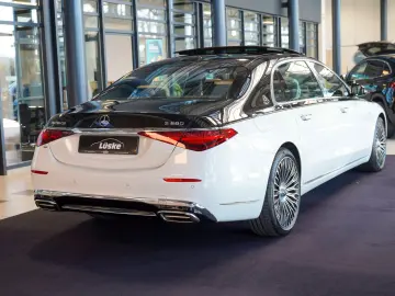 MERCEDES-BENZ S 680 Maybach High-End Interieur-Paket