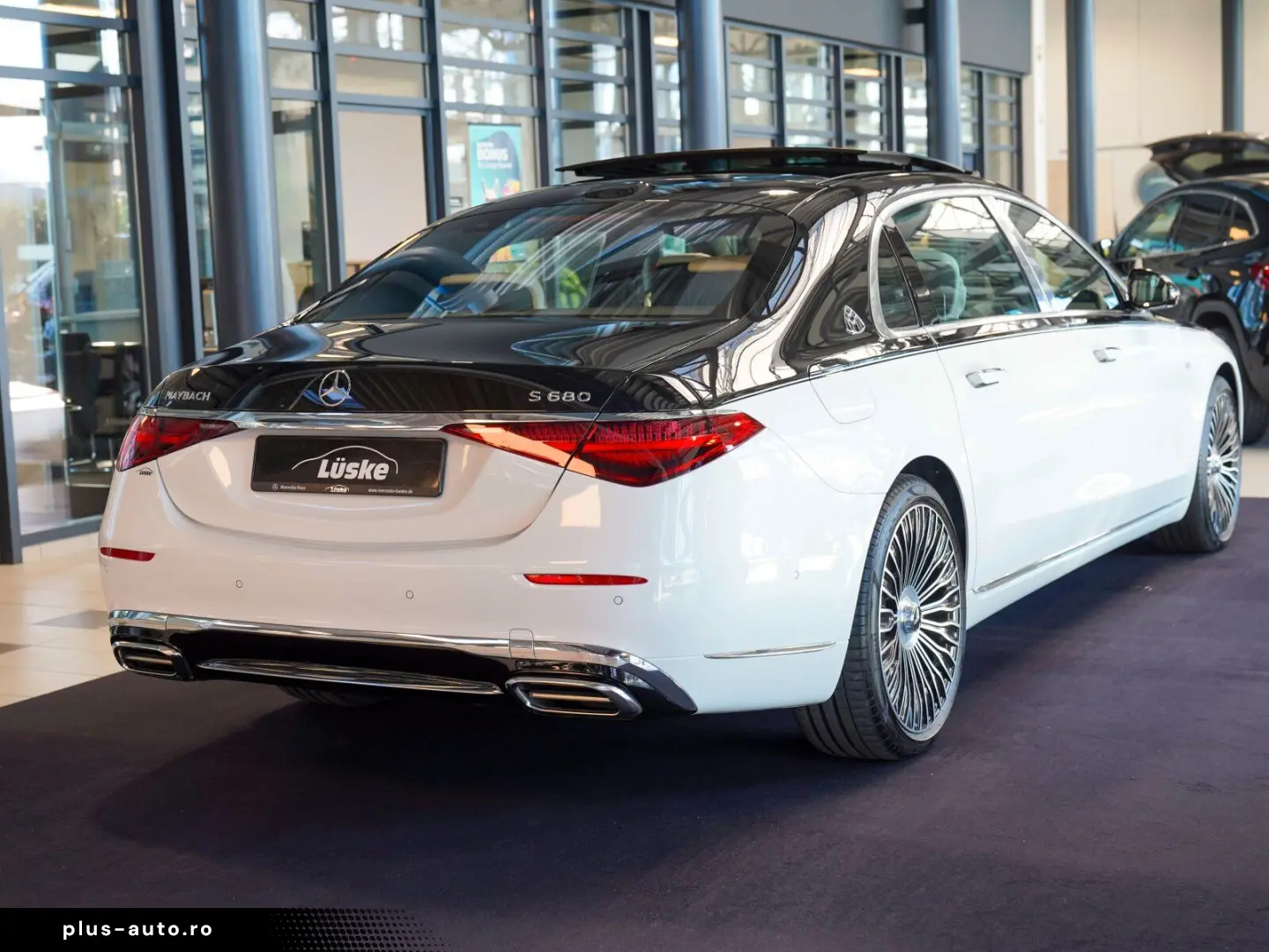 MERCEDES-BENZ S 680 Maybach High-End Interieur-Paket