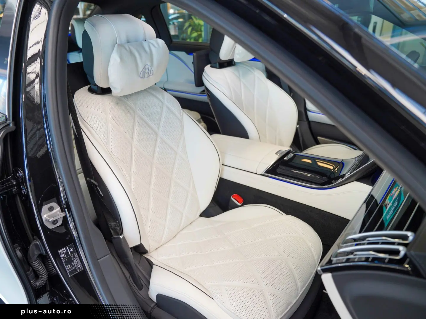 MERCEDES-BENZ S 680 Maybach High-End Interieur-Paket
