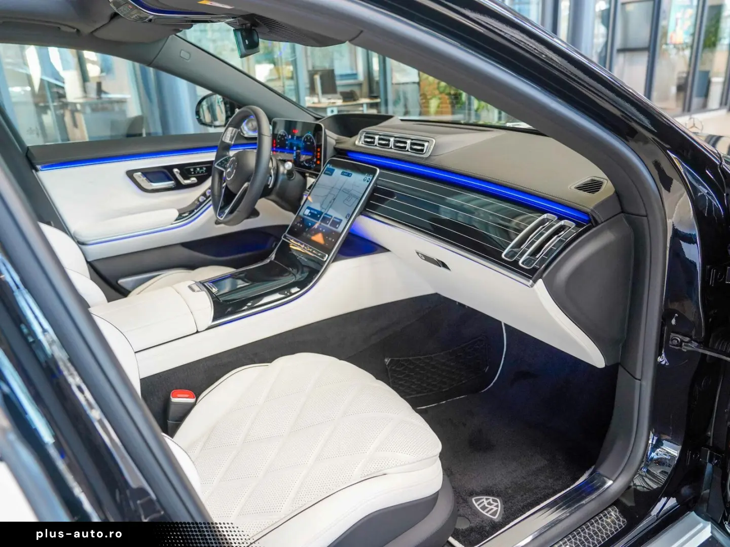 MERCEDES-BENZ S 680 Maybach High-End Interieur-Paket