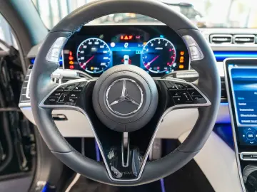 MERCEDES-BENZ S 680 Maybach High-End Interieur-Paket