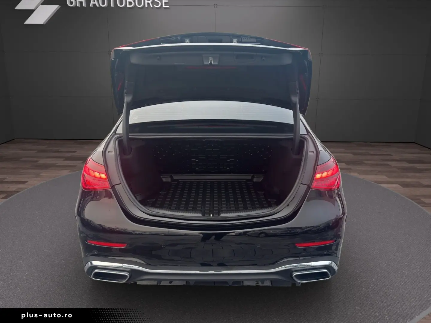 MERCEDES-BENZ C 300 Limousine AMG-LINE 360KAM SPUR L&hellip;