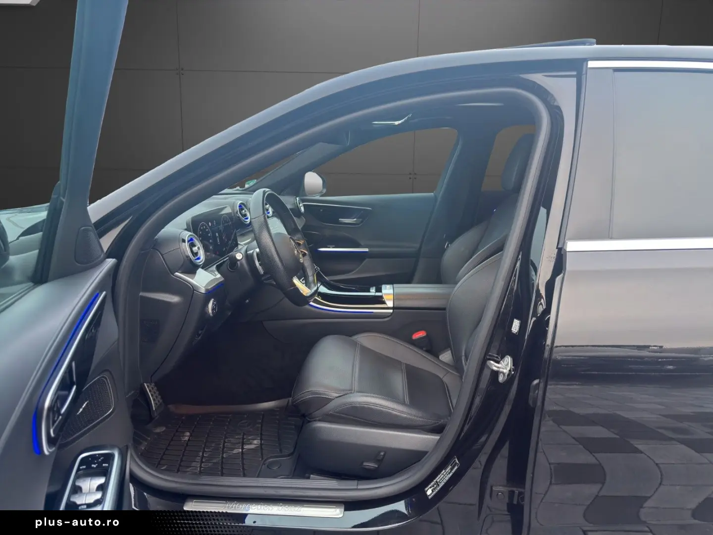 MERCEDES-BENZ C 300 Limousine AMG-LINE 360KAM SPUR L&hellip;