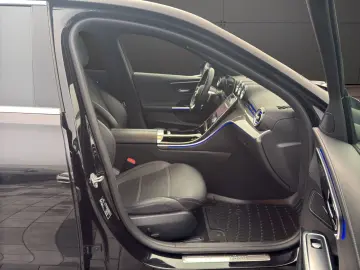 MERCEDES-BENZ C 300 Limousine AMG-LINE 360KAM SPUR L&hellip;